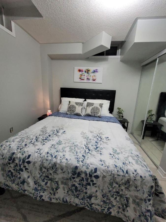 Roryhouse Apartment Toronto Exterior photo